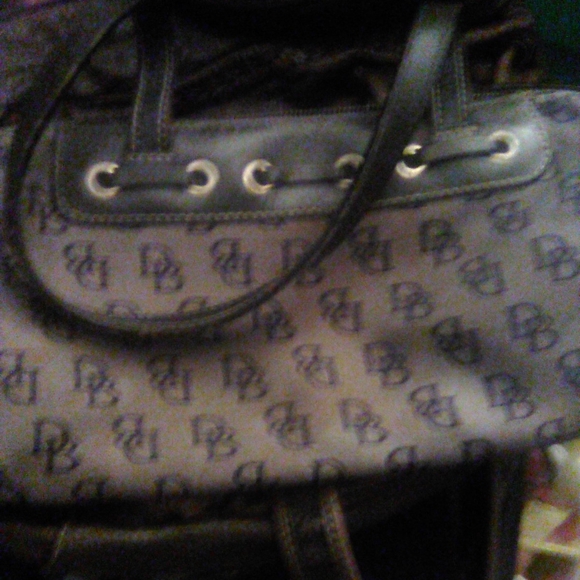 Purses - Picture 11 of 11